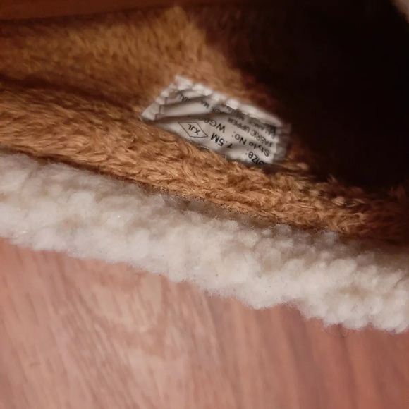 Shoes - Picture 6 of 6